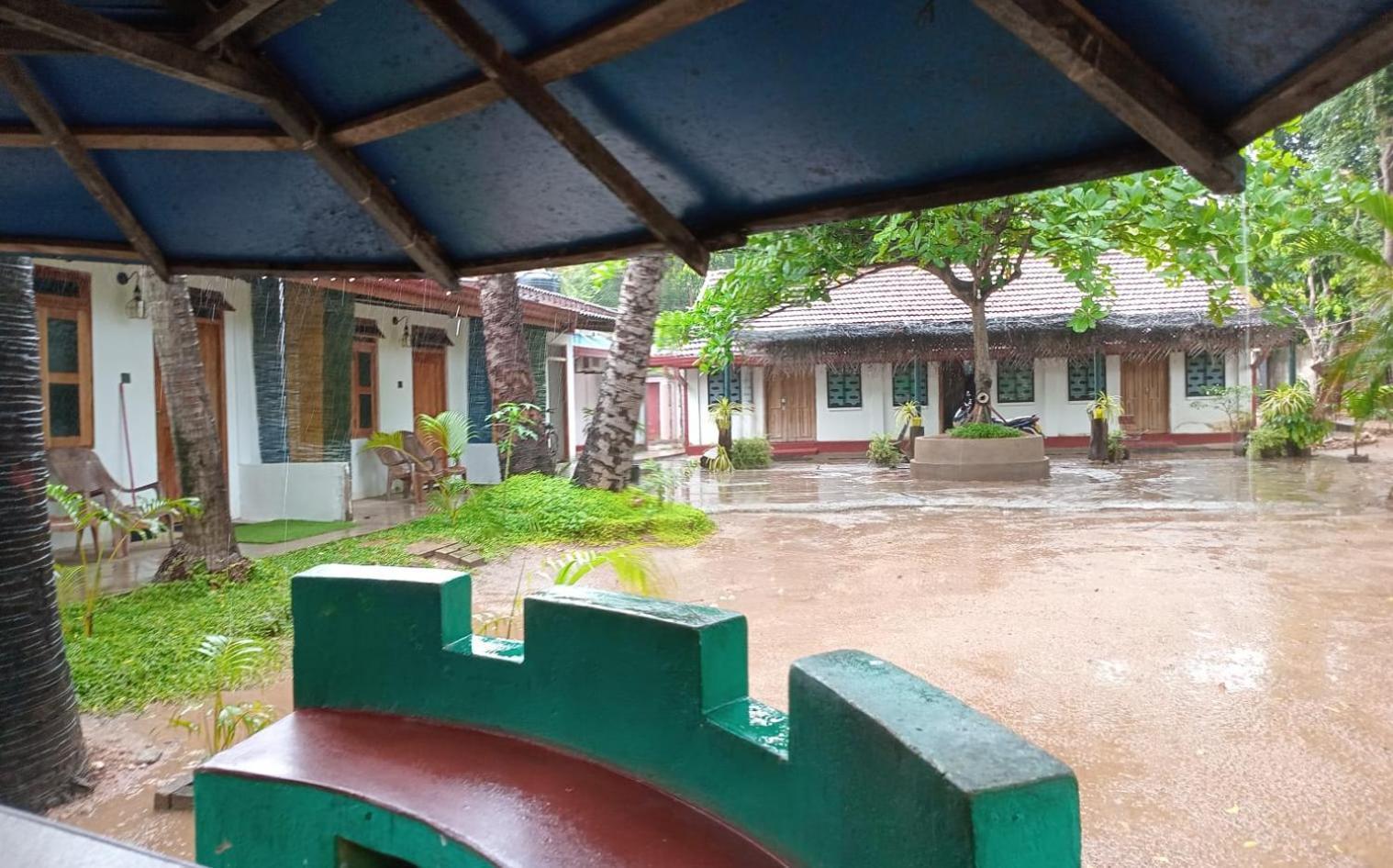 Amila Guest Hotel Trincomalee Exterior foto